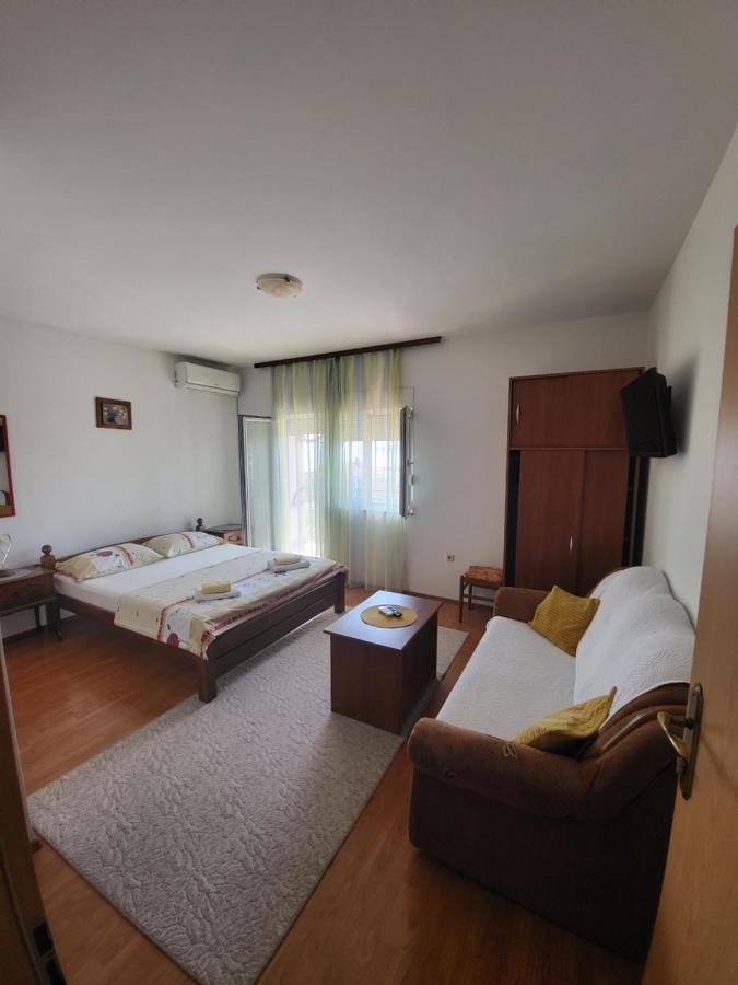Apartmani Udovicic Трогир Экстерьер фото