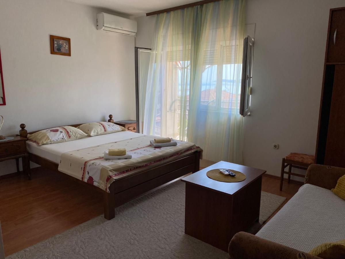 Apartmani Udovicic Трогир Экстерьер фото