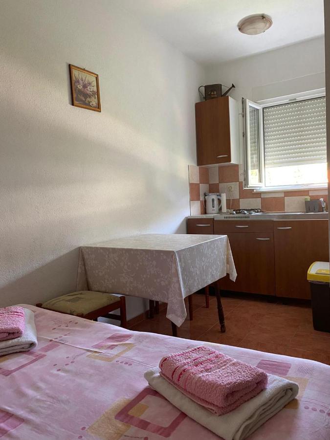 Apartmani Udovicic Трогир Экстерьер фото